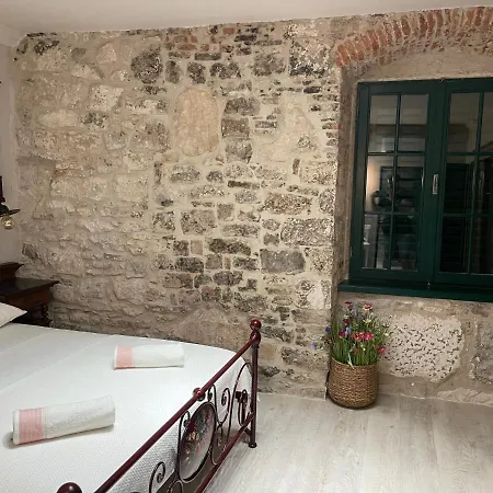 Luxury Palace J-l * Сплит